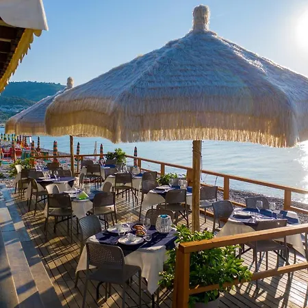 Vakantiehuis Melograno With Swimming Pool And Private *