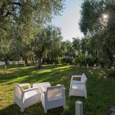 Melograno With Swimming Pool And Private Mattinata