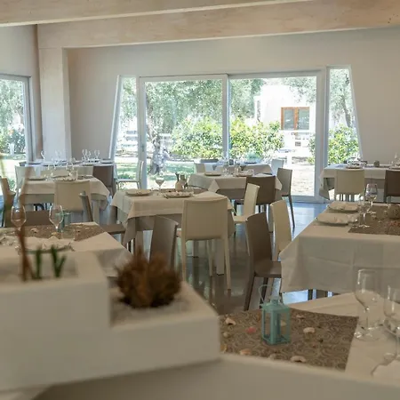 Melograno With Swimming Pool And Private Holiday home Mattinata