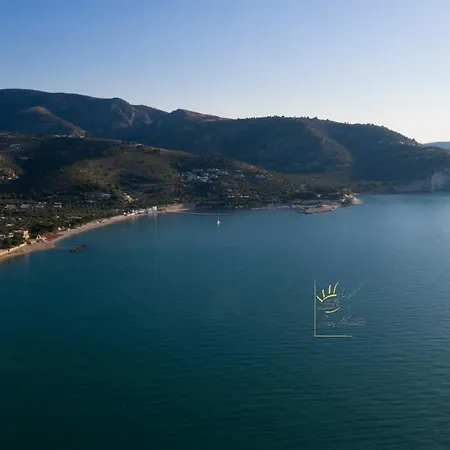 Melograno With Swimming Pool And Private Holiday home