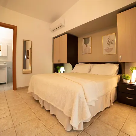 Melograno With Swimming Pool And Private